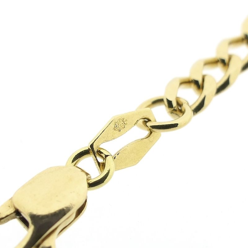 Image 6 of Gold long Figaro link chain