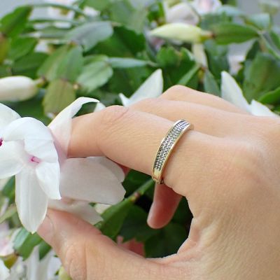 Image 2 of Gold pavé ring with diamonds; 0.37 ct.