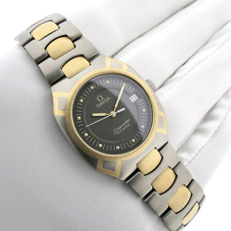 Image 11 of Omega Seamaster Polaris 3960981; 18k gold & titanium watch