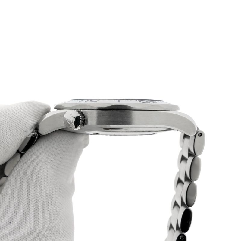 Image 7 of Omega Seamaster 300m 'Electric Blue'; Men's diving watch