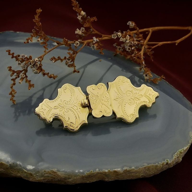 Image 1 of Antique gold brooch as Bible lock