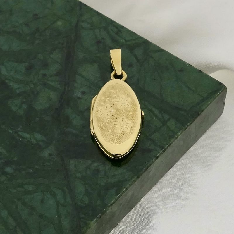 Image 2 of Vintage gold locket pendant; Floral design