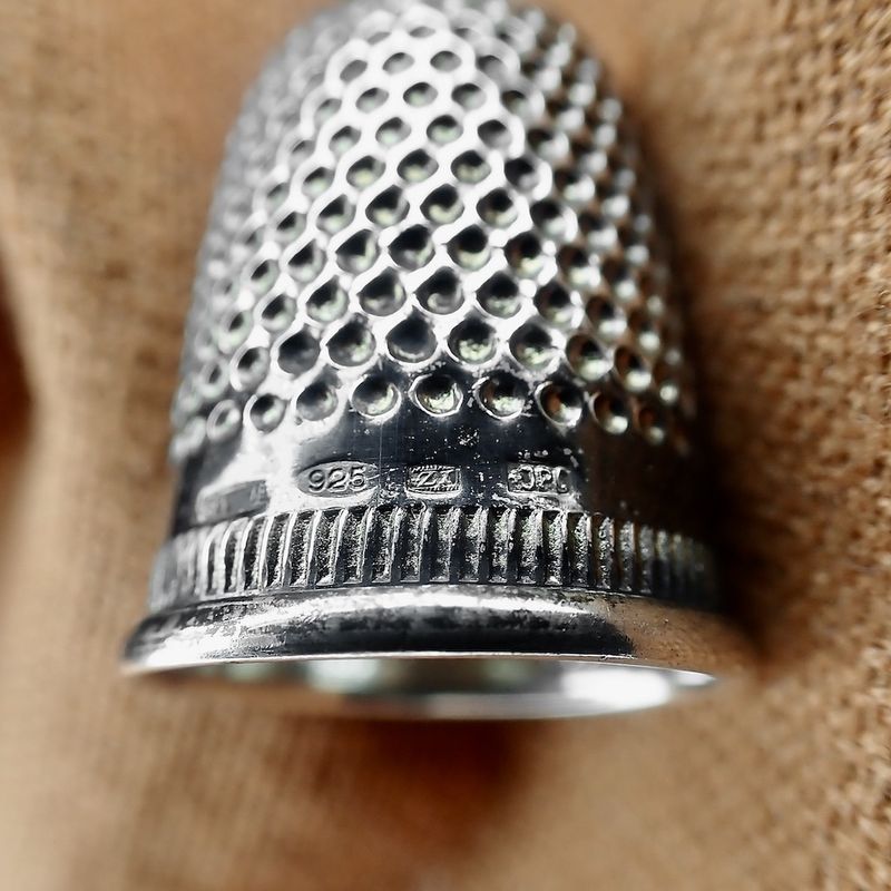 Image 3 of Silver thimble | Vintage