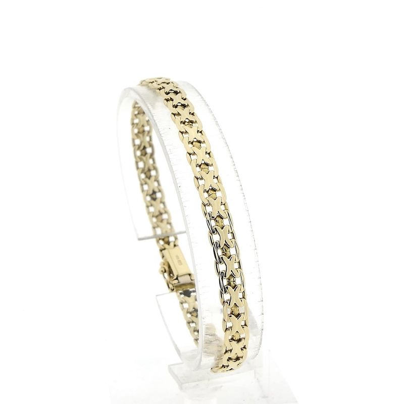 Image 1 of Gold gourmet link bracelet