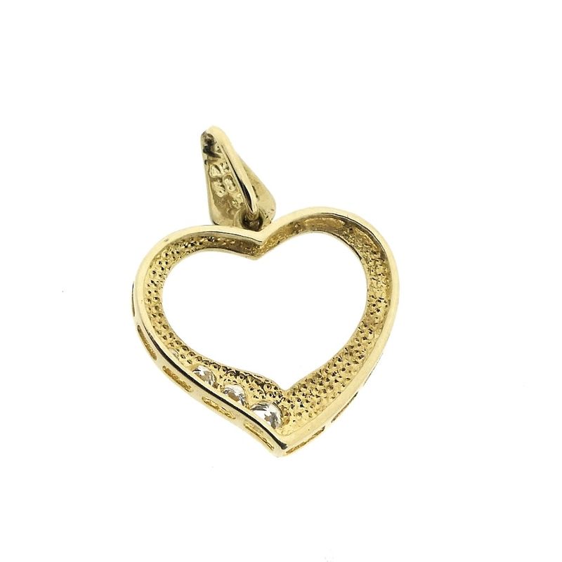 Image 6 of Gold pendant of a heart with diamonds; 0.11 ct.
