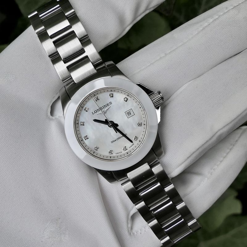 Image 7 of Longines Conquest Mother of Pearl & Diamonds L3.257.4.87.6; Ladies watch