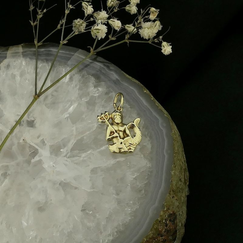 Image 7 of Gold pendant; Neptune