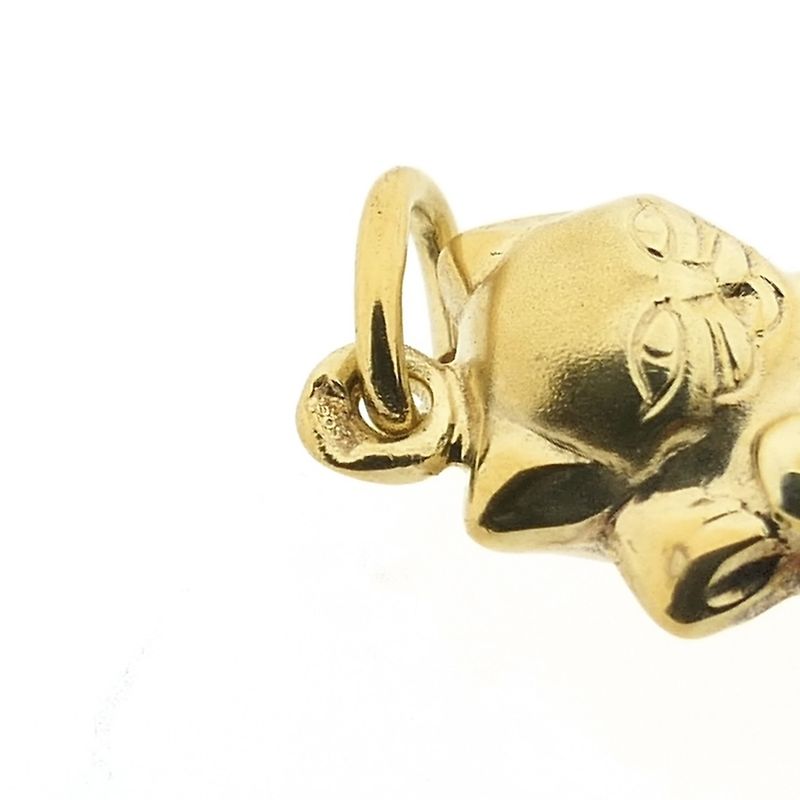 Image 7 of Gold pendant of a cat