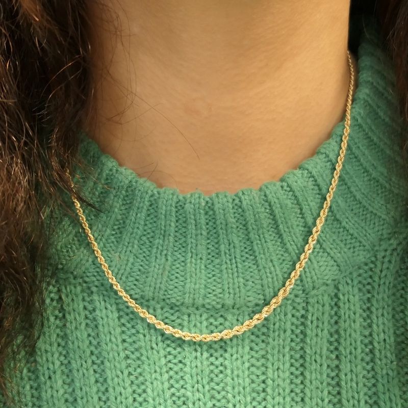 Image 9 of Gold twisted link chain | 45.5 cm