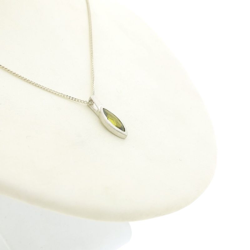 Image 6 of Silver pendant with green zirconia