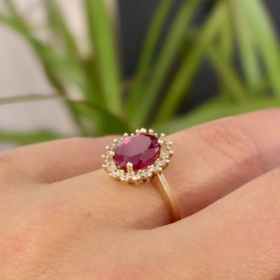 Image 2 of Gold ring with ruby ​​and zirconia | Vintage