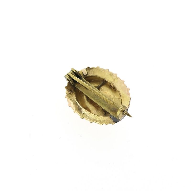 Image 4 of Antique gold brooch of a hat bell