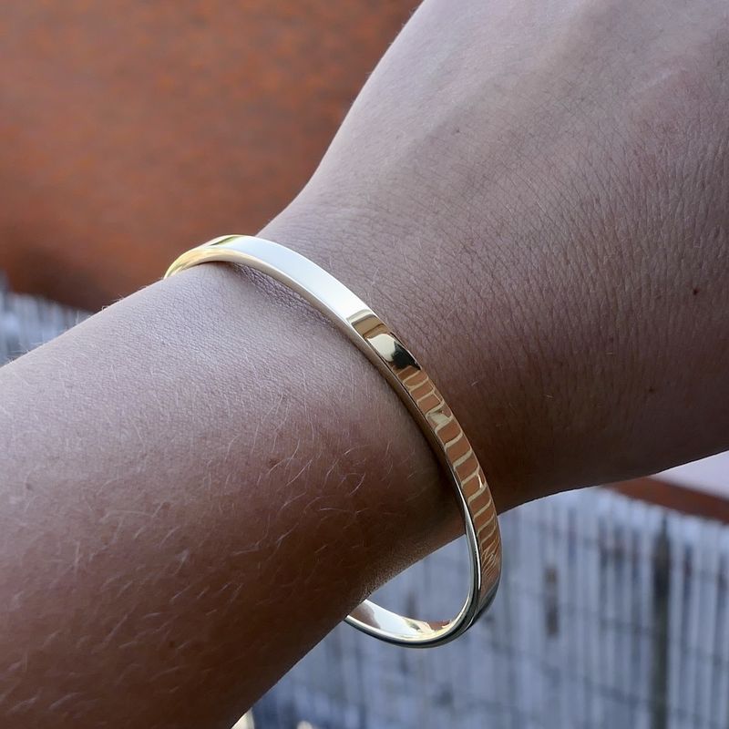 Image 7 of Gold smooth slave bracelet | Ø 60 mm