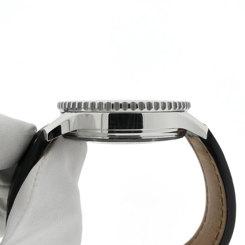 Image 7 of Breitling Navitimer B01 AB0127; Chronograph men's watch