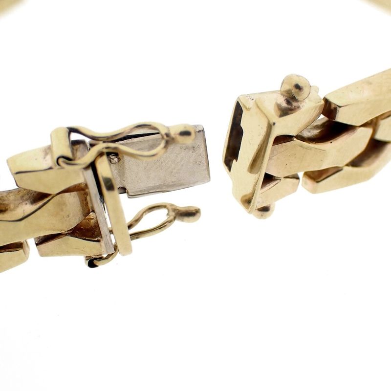 Image 6 of 8 carat Bismarck link bracelet