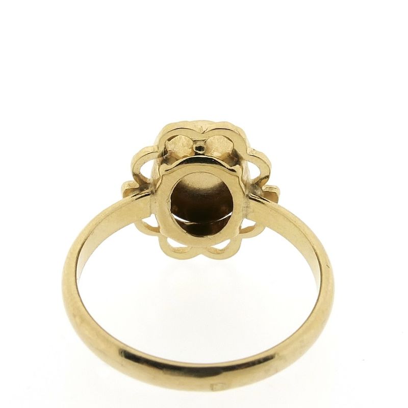 Image 6 of Vintage gold ring with Maria relief