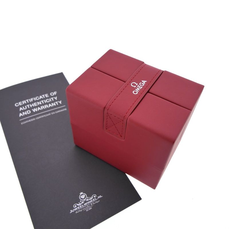 Image 15 of Omega Speedmaster Day-Date; Automatic chronograph men's watch