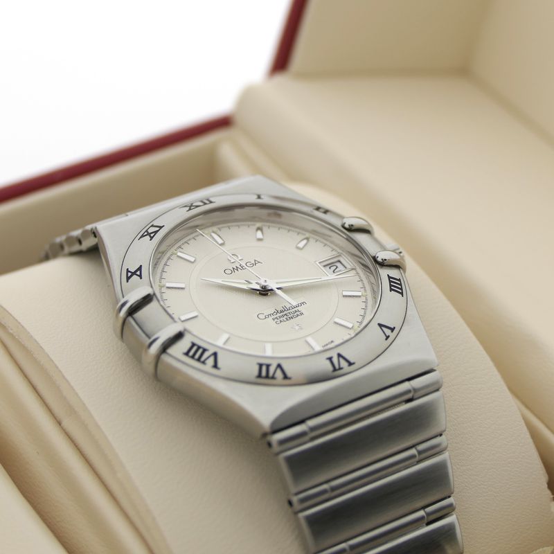Image 15 of Omega Constellation; 'Perpetual Calendar' watch
