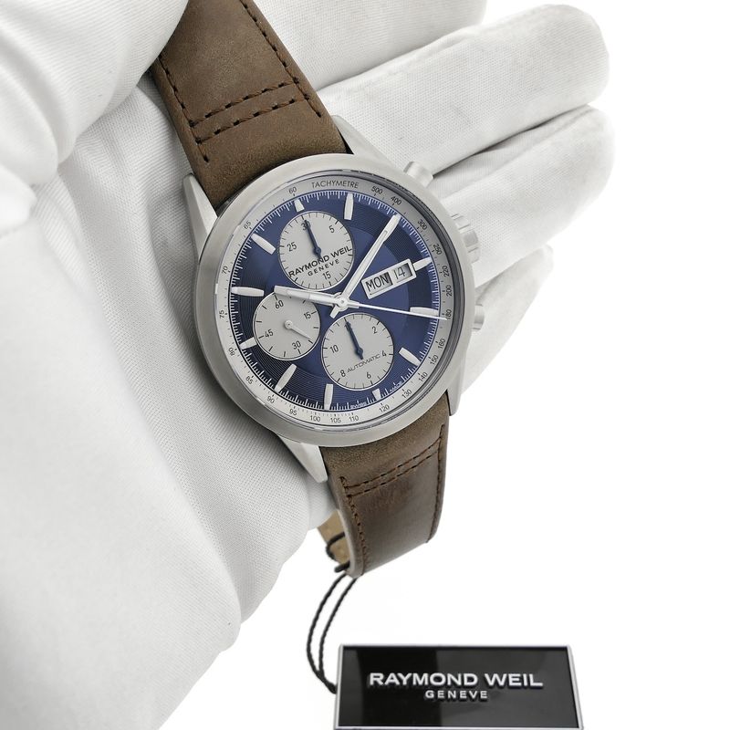 Image 8 of Raymond Weil Freelancer 7732-TIC-50421; Automatic chronograph men's watch