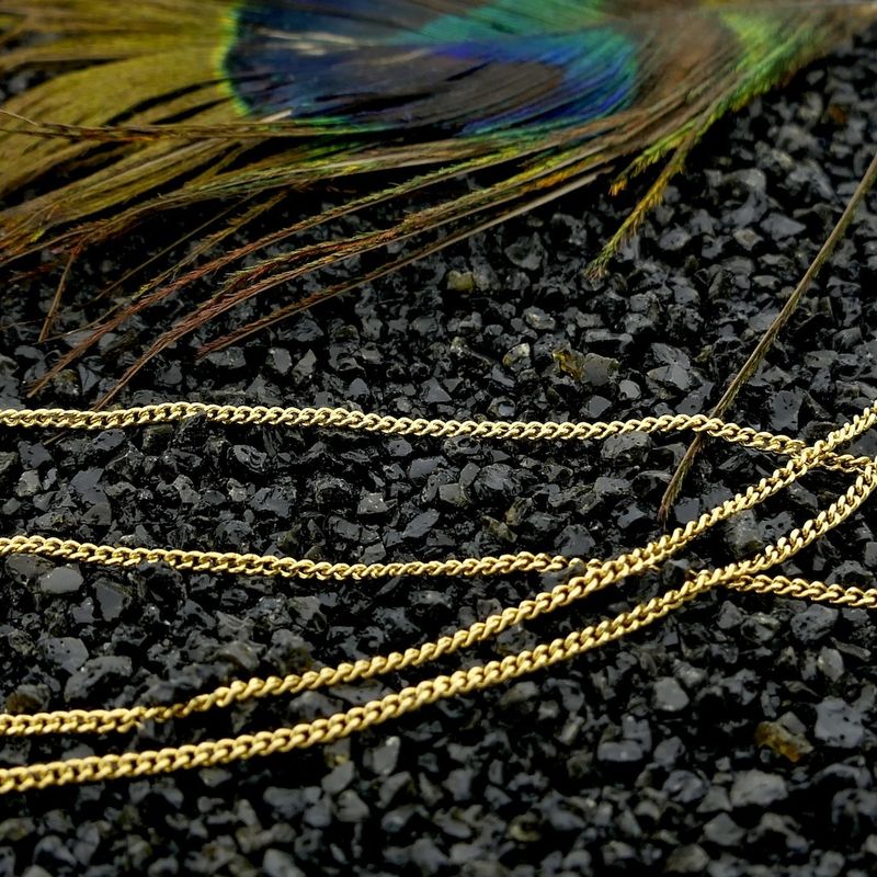 Image 2 of Gold thin gourmet link chain | 52.5 cm