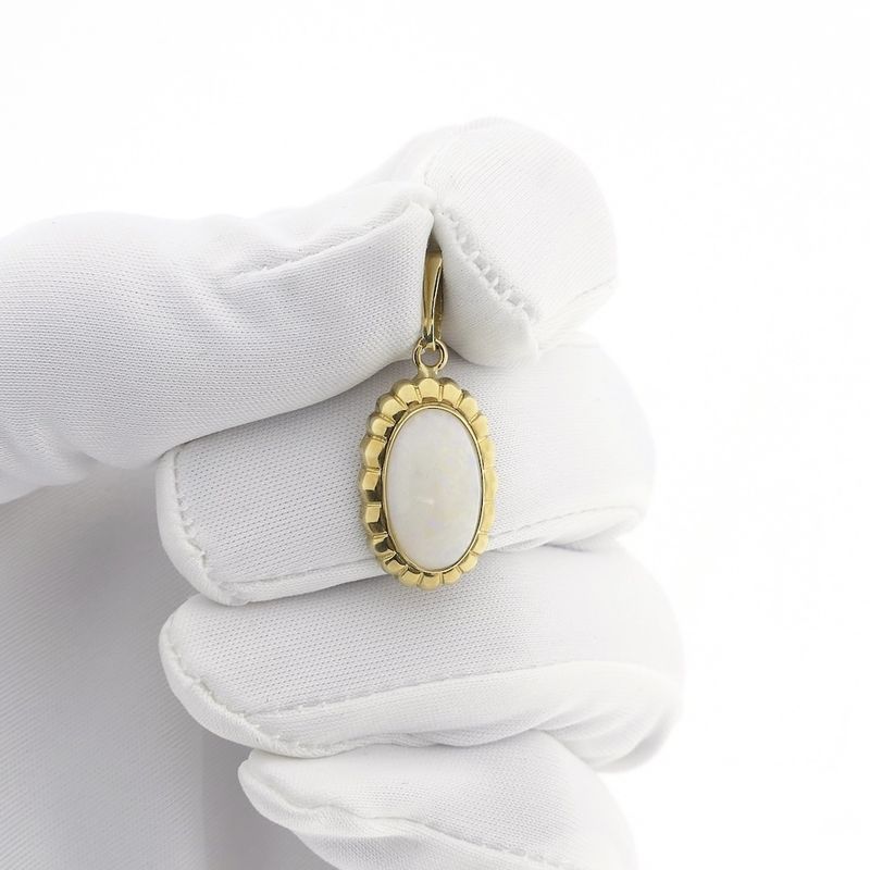 Image 12 of Gold pendant with precious opal | Vintage