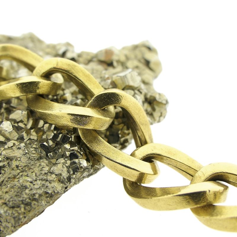 Image 8 of 18 carat gold gourmet link bracelet