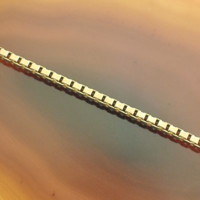 Image 2 of 18K Gold Venetian Link Chain | 41 cm