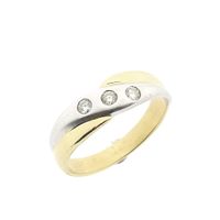 Two-tone gold ring with diamond; 0.15 ct.