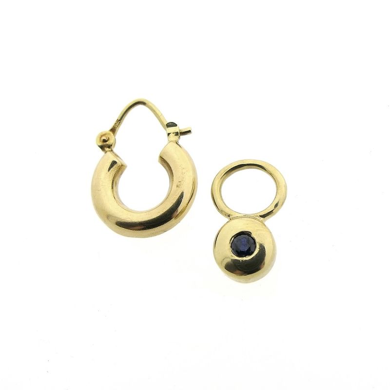 Image 6 of Gold earrings with sapphire