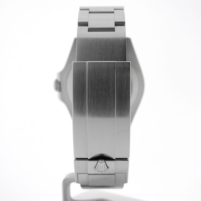 Image 5 of Rolex Sea-Dweller 43mm 126600; Automatic men's diving watch