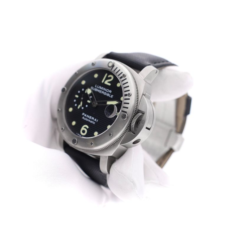 Image 8 of Panerai Luminor Submersible 44mm Titanium PAM00025; Automatic Watch