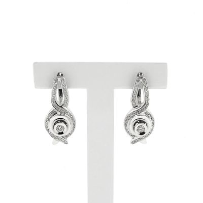 Image 1 of White gold earrings with diamonds; 0.59 ct.