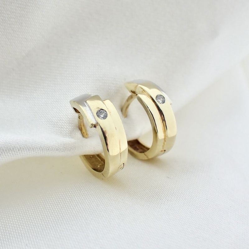 Image 2 of Two-tone gold hoop earrings with zirconia; Ø 15.1 mm