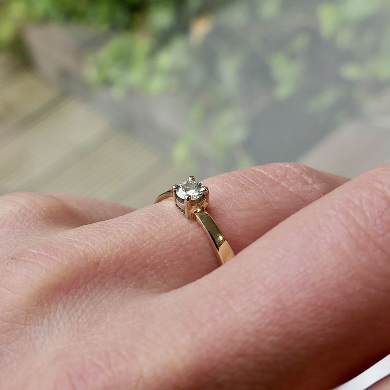 Image 7 of Gold solitaire ring with diamond | 0.18 ct.