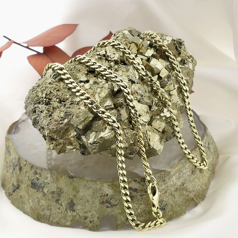 Image 2 of Gold gourmet link chain | 56.5 cm