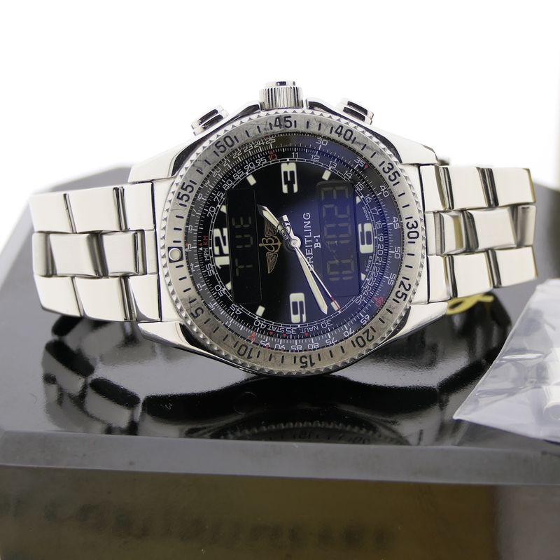 Image 16 of Breitling B-1 A68362; Analog/digital men's pilot's watch