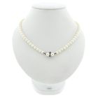 Image 4 of Pearl necklace with white gold clasp and sapphire | 49 cm