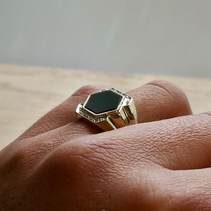 Image 7 of 10 karat signet ring with heliotrope