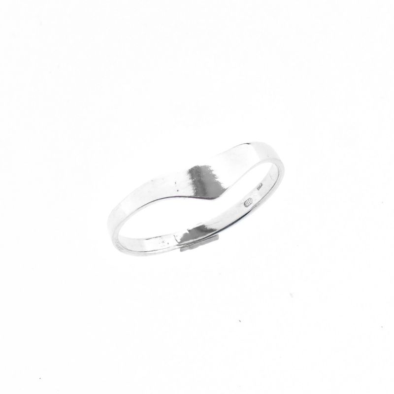 Image 1 of Silver women's ring with zirconia | V-shape