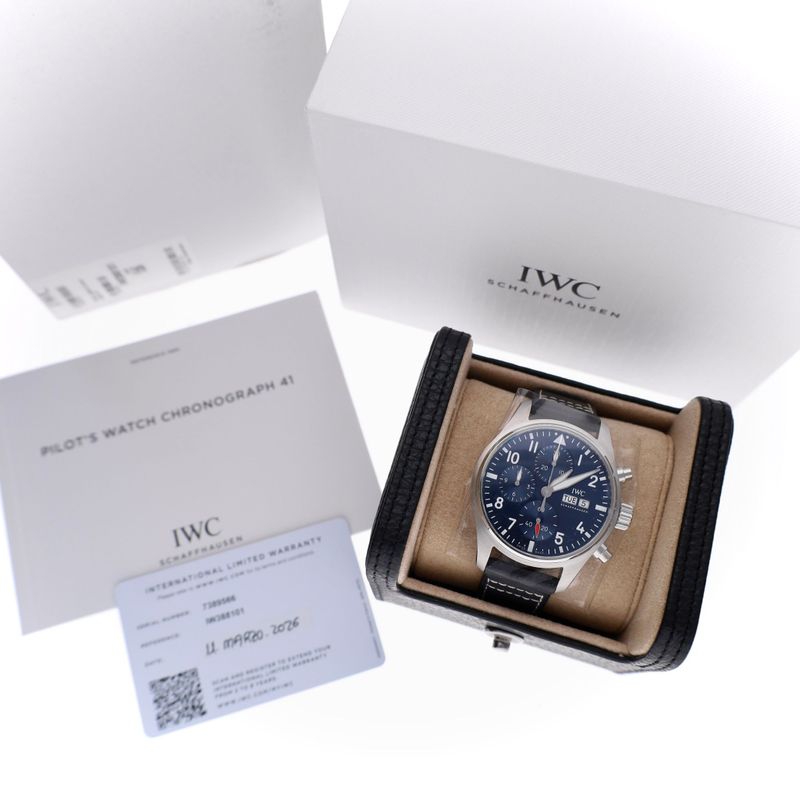 Image 6 of IWC Pilot's Watch Chronograph 41mm IW388101; Automatic Men's Watch