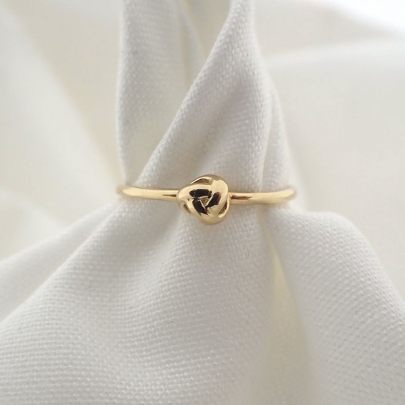 Image 3 of Gold subtle ring with knot