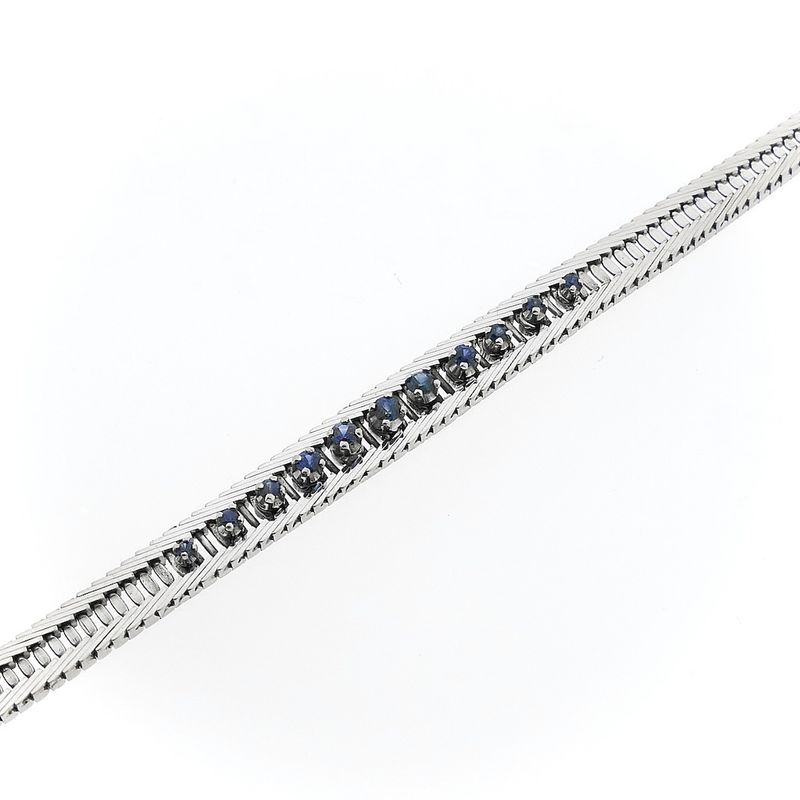 Image 10 of White gold link bracelet with sapphire