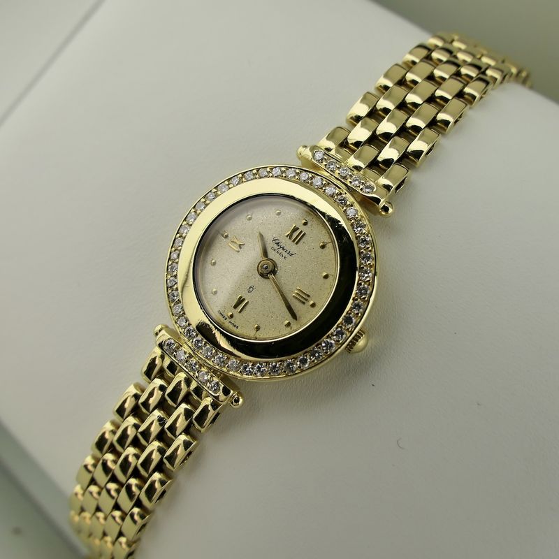 Image 21 of Chopard Geneva Classic 884.1; Vintage 18k gold women's watch with diamonds