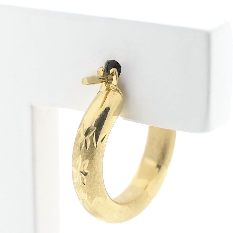 Image 5 of Gold earrings with engravings | Ø 16.2 mm