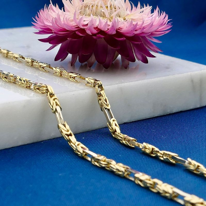 Afbeelding 2 van Bicolor gouden vierkante koningsschakel ketting | 45,5 cm