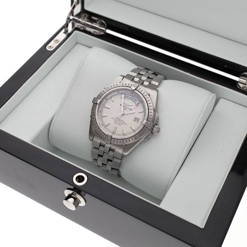 Image 23 of Breitling Headwind 'Serie Limitee' (100 pieces worldwide) A45360; Automatic men's watch