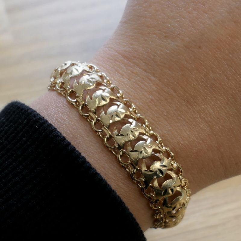 Image 7 of Golden fantasy link bracelet