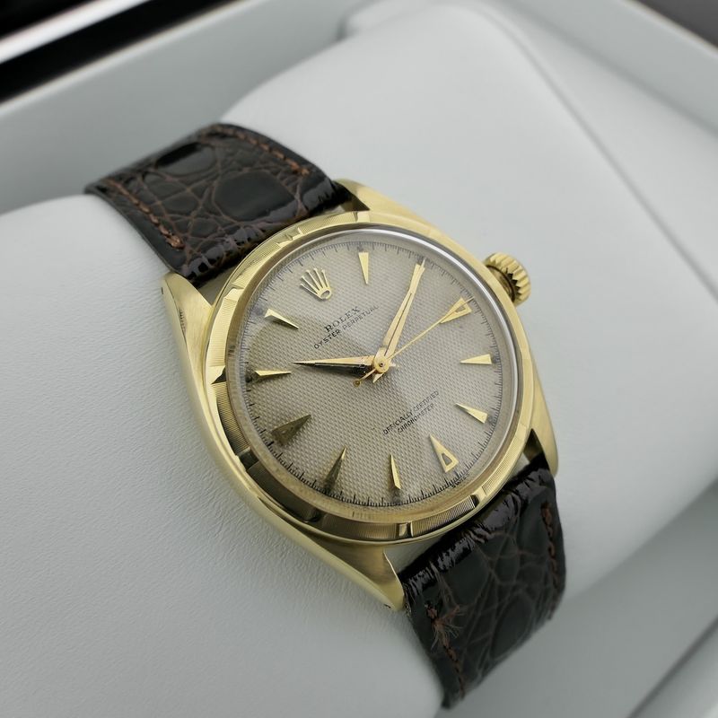 Image 17 of Rolex Oyster Perpetual 6085; Vintage 18k gold watch from 1953