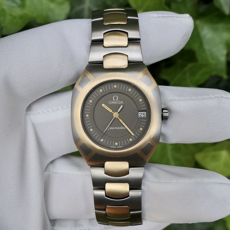 Image 22 of Omega Seamaster Polaris 3960981; 18k gold & titanium watch