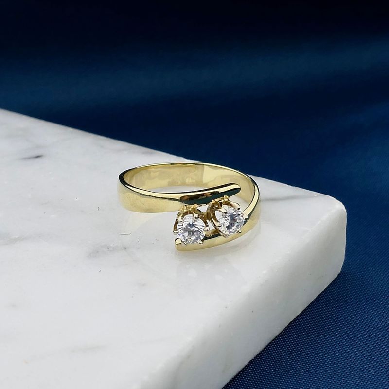 Image 2 of Gold toi et moi ring with zirconia; 14 karat; size 19